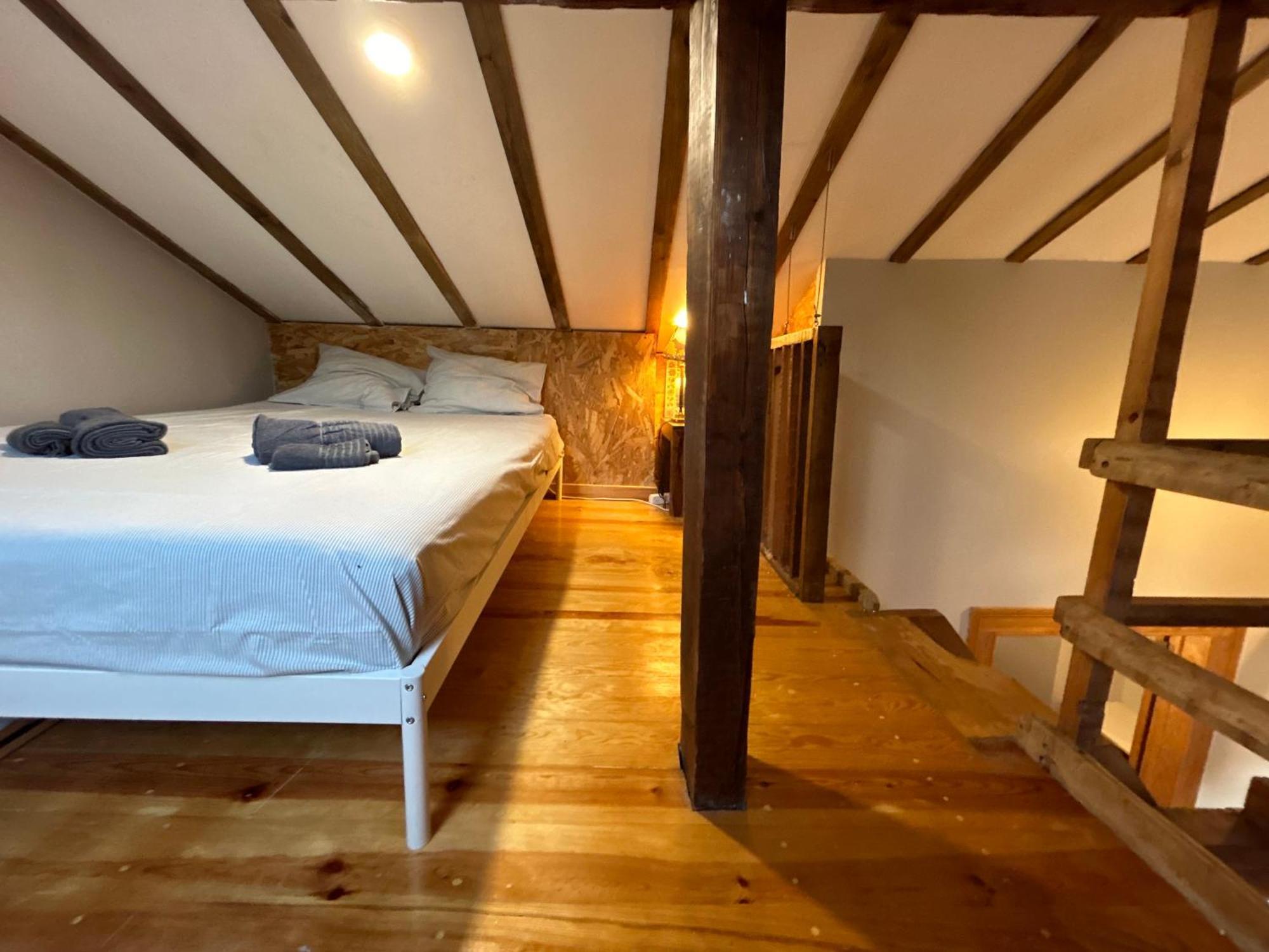 Chiado Top Loft Lisbona Esterno foto